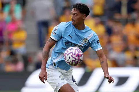 سجل وصنع.. رايندرز ينفجر في الظهور الأول مع مانشستر سيتي بالدوري الإنجليزي